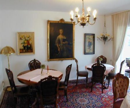 Haus Mooren, Hotel Garni Düsseldorf Esterno foto