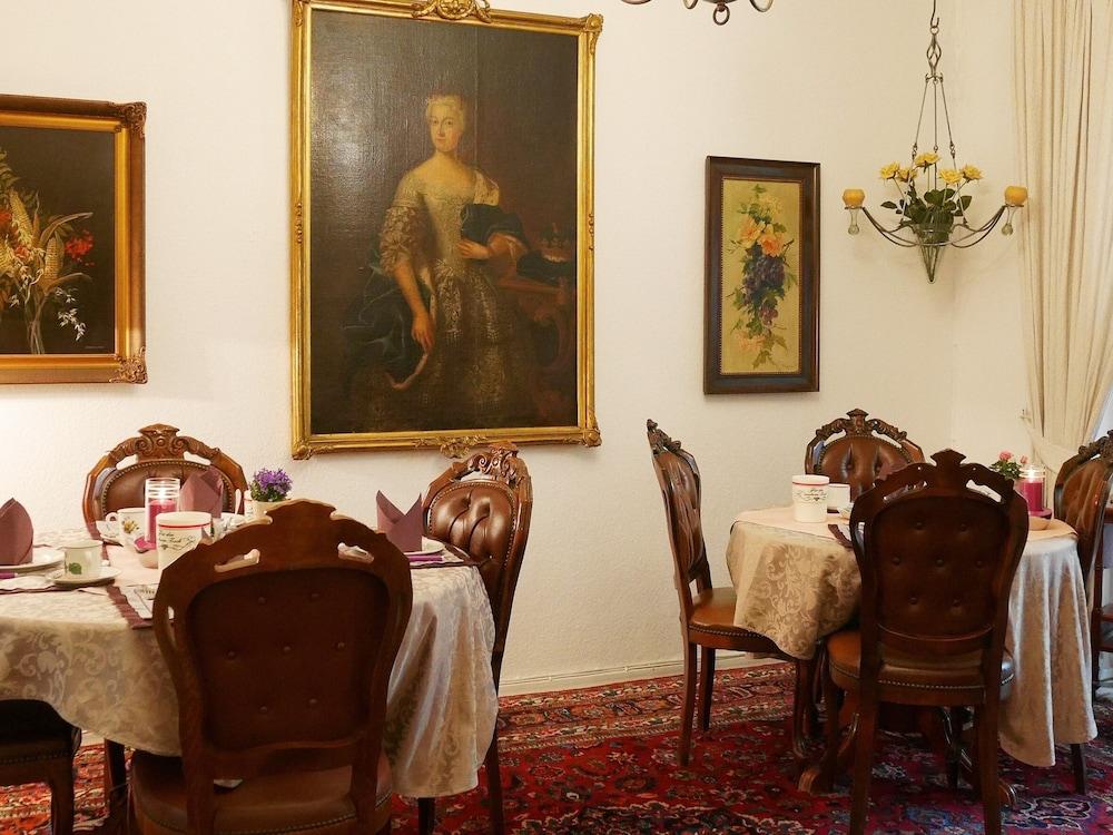 Haus Mooren, Hotel Garni Düsseldorf Esterno foto